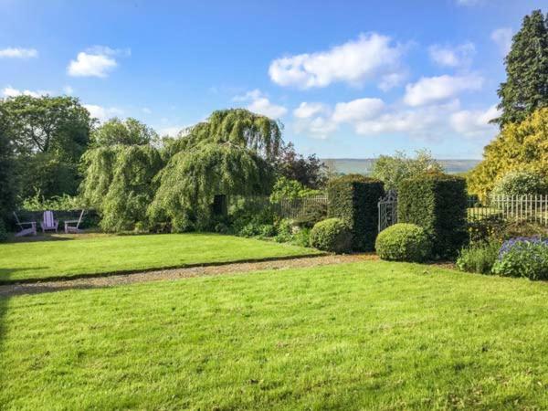 Flanders Hall West Burton Екстер'єр фото
